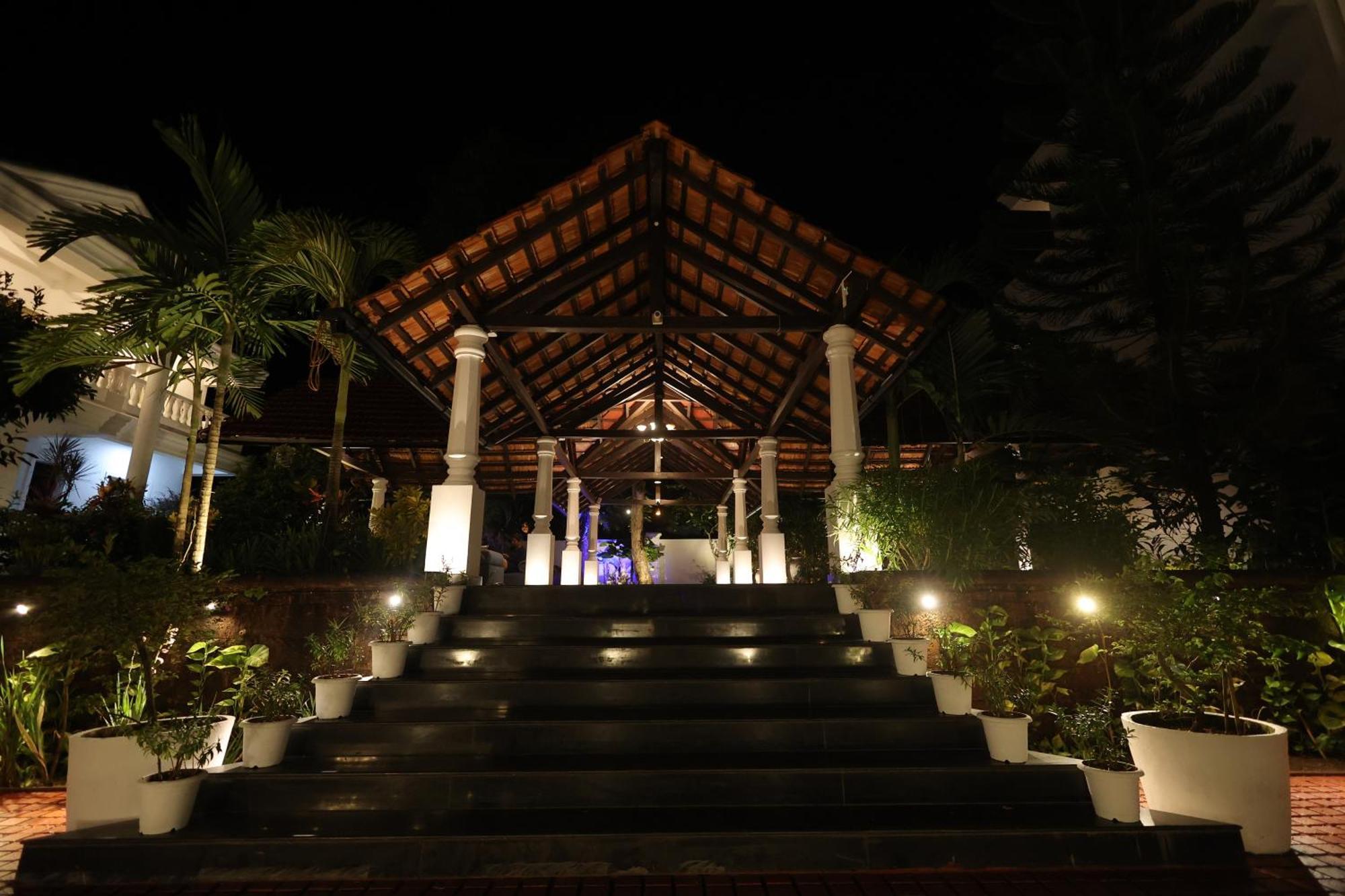 Casa Ahaana Resort Vagator, By Lavin Hotels Анжуна Екстер'єр фото